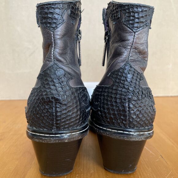 EUC Donald J. Pliner Cowboy Ankle Boots-Western Couture Collection Sz 11 - Picture 4 of 9